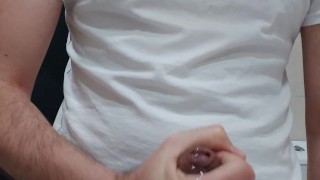 Moaning and cumming in the basin