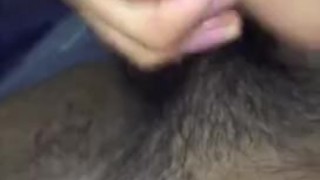 PAJA DEBAJO DE LA MESA DE MI COMDER *TERMINA CON LECHE*