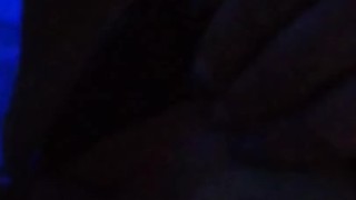 milf loves to cum