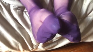 Q20 - Purple Stockings