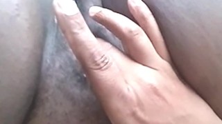 @candicenico EBONY BBW SQUIRTS IN BED