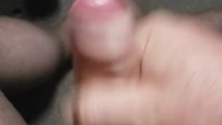 Masturbation avec les bas de ma femme 