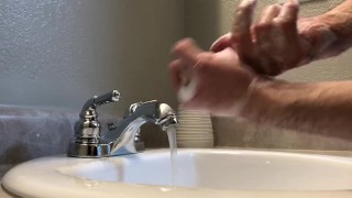 Man Pumps a Huge Load Into His Hand and Cums Clean