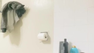 Bathtub fun 