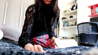 [TRAILER] Giantess devours tinys and looks for the one who has escaped