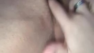 Upclose Pussy Rubbing Spanking\Fingering My Pussy