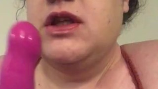 Fucking my fat pussy 