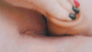 BBW CLOSEUP 9 IN DILDO FUCK