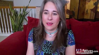 USAwives Hot Matures From America In Solo Action