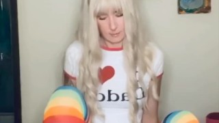 I’m not a pornstar. I just like showing off my toys. 