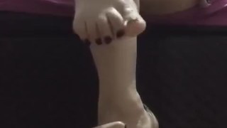 @tici_feet IG ticifeet toes spread - cam on the floor (preview) full 4 sale
