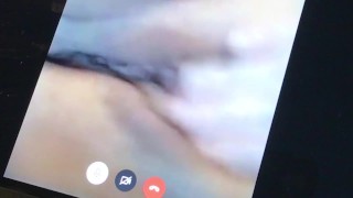 Me graban haciendo cibersexo muy cachonda con un fan