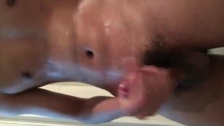 ガチムチオナニー見て欲しい I want to see my big dick and body for stinky old men