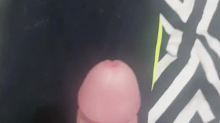 So fucking horny... need to be entertained 