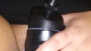 Pumping my pretty pussy