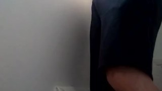 Six-pack stud takes messy-stream piss