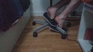 Shoeplaying my rancid Toms