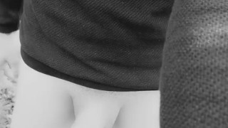 Big cumshot - black & white vid