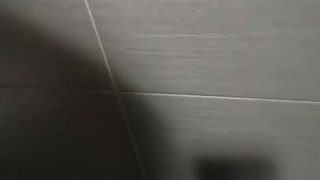 Pinoy jakol sa office