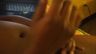 watching @KinkyGoddess cum all over herslef made me want too!!