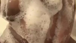 Black pussy in bubble bath 2