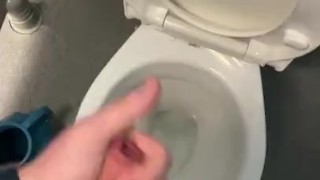 Rubbing myself off in the public toilets with big cumshot 