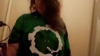 Titty play