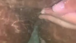 girl playing with her pussy While pregnant