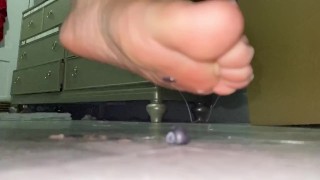 FOOT CRUSH