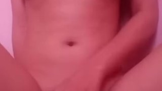  teen rubbing pussy for daddy