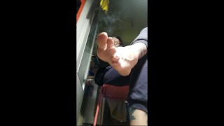 IL SEGRETO FETISH TRA TE E TUA COGNATA IN QUARANTENA