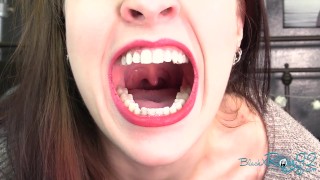 Sexy MILF Mouth Tour In Red Lipstick PREVIEW