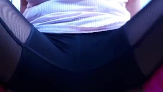 Peeing feet in new leggings