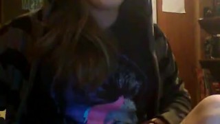 Shamefully and horny cam slut cums again