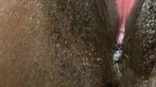 EBONY MASTURBATION - FINGERING MY NOISY WET PUSSY (CLOSE UP)