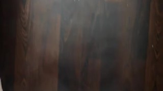 I fill the floor with cum