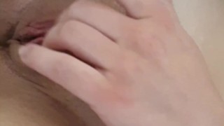 Teen luxary pussy massaging 