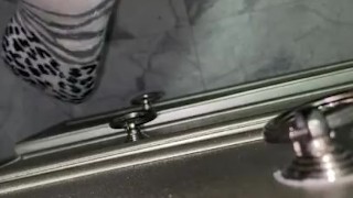 SEXY FEET HEY CUMMED ON