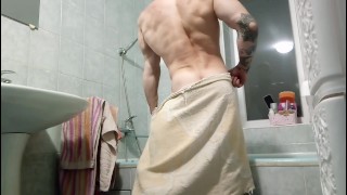 Hot pumped up guy erotic striptease