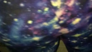 Big ass shaking 