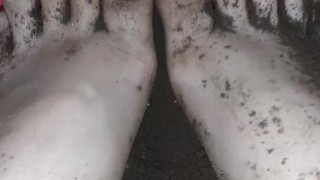DIRTy Play 