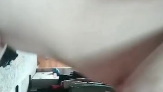 DIRTY TEENAGER SHOW HER HOLES