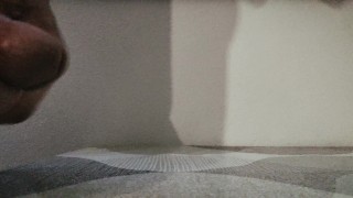 Quick hangjob and orgasm