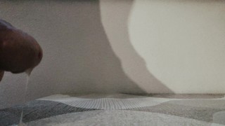 Quick hangjob and orgasm