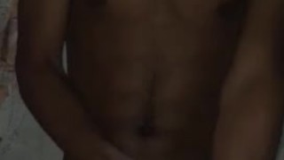 Jovencito masturbandose