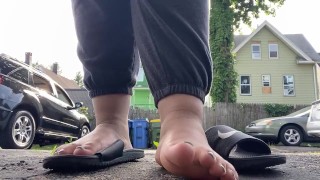 BBW FEET UPCLOSE