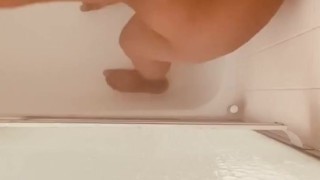 Fun in the shower 