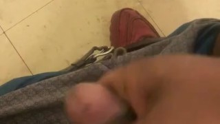 Amateur jerkoff session at work