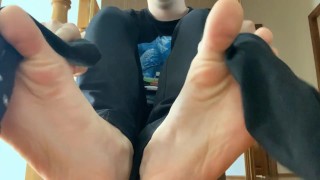 Скучал по моим ногам ?))