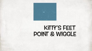 Kitty’s toes wiggling 
